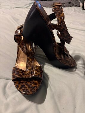 Gianni Bini Leopard-Print Platform Wedge Sandals - Brown/Black